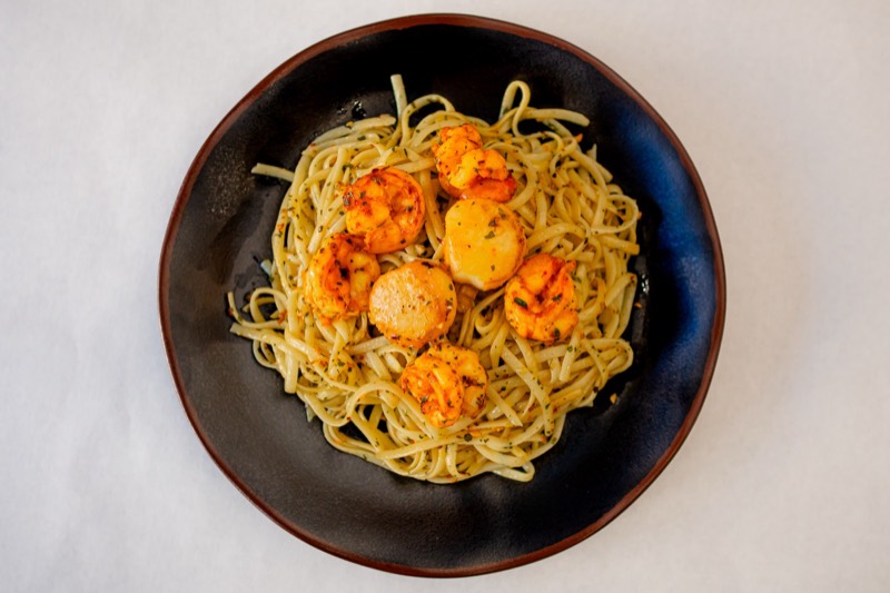 Scallops & Shrimp Linguini Pasta at Hamido Seafood, Astoria